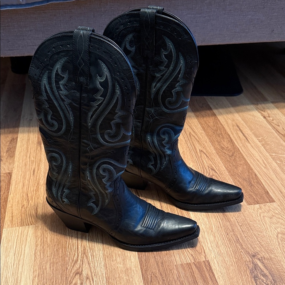 Ariat Women’s Heritage Western X-Toe Black & Green Western Cowboy Boots NWOT